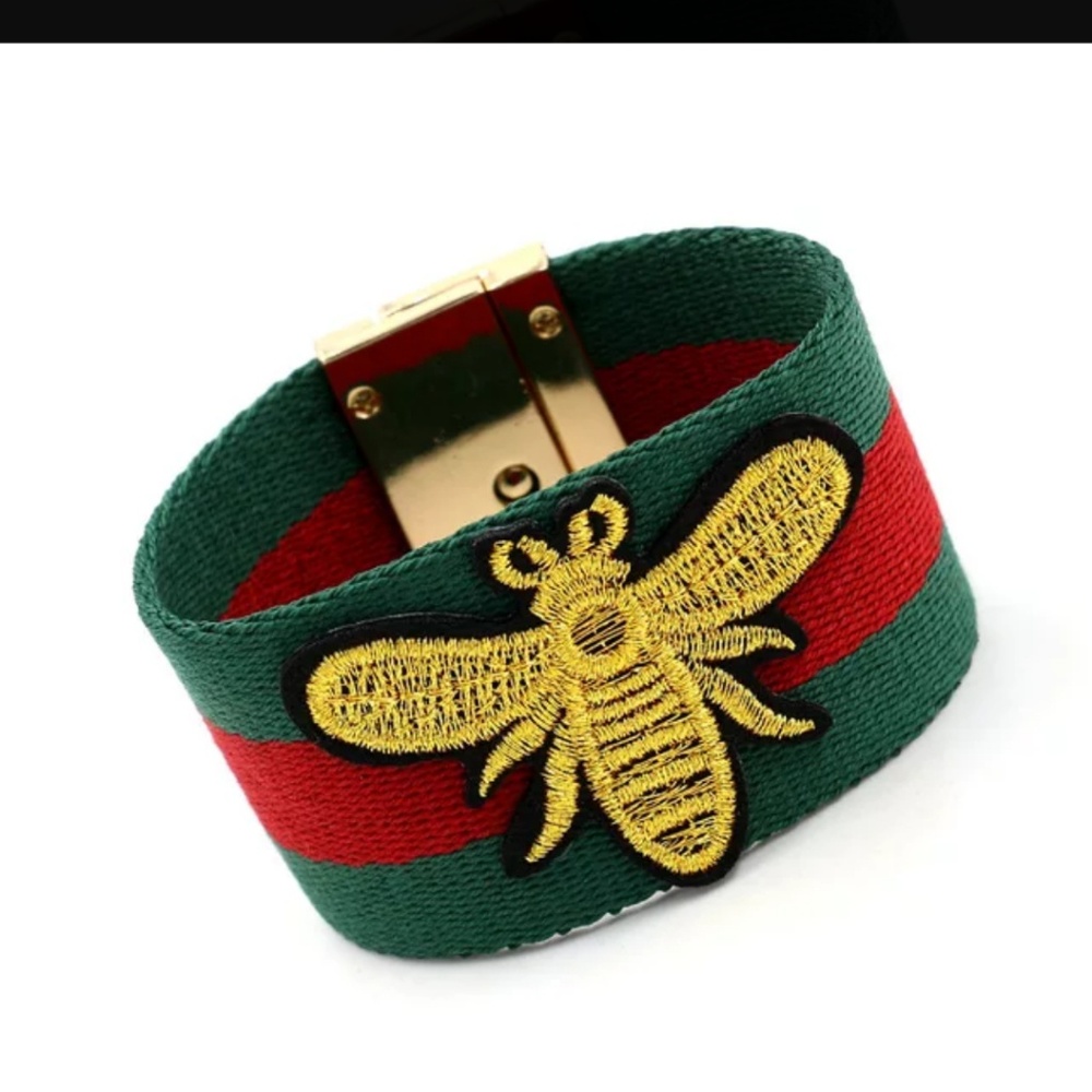 SALE Beautiful bracelet 😍